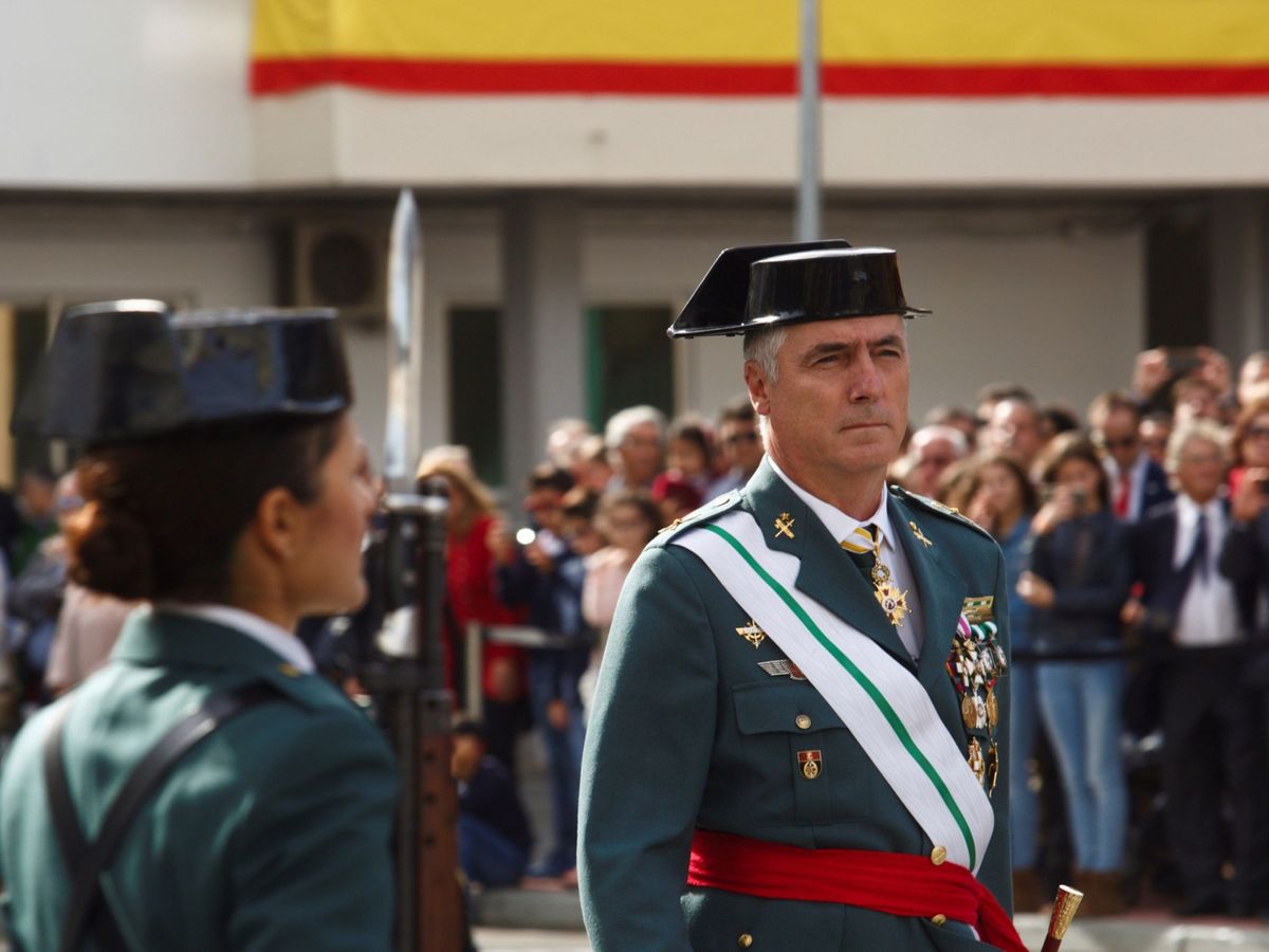 Foto: El general de división Félix Blázquez cuando ejercía como jefe de Zona del País Vasco el 12 de octubre de 2018. (EFE)