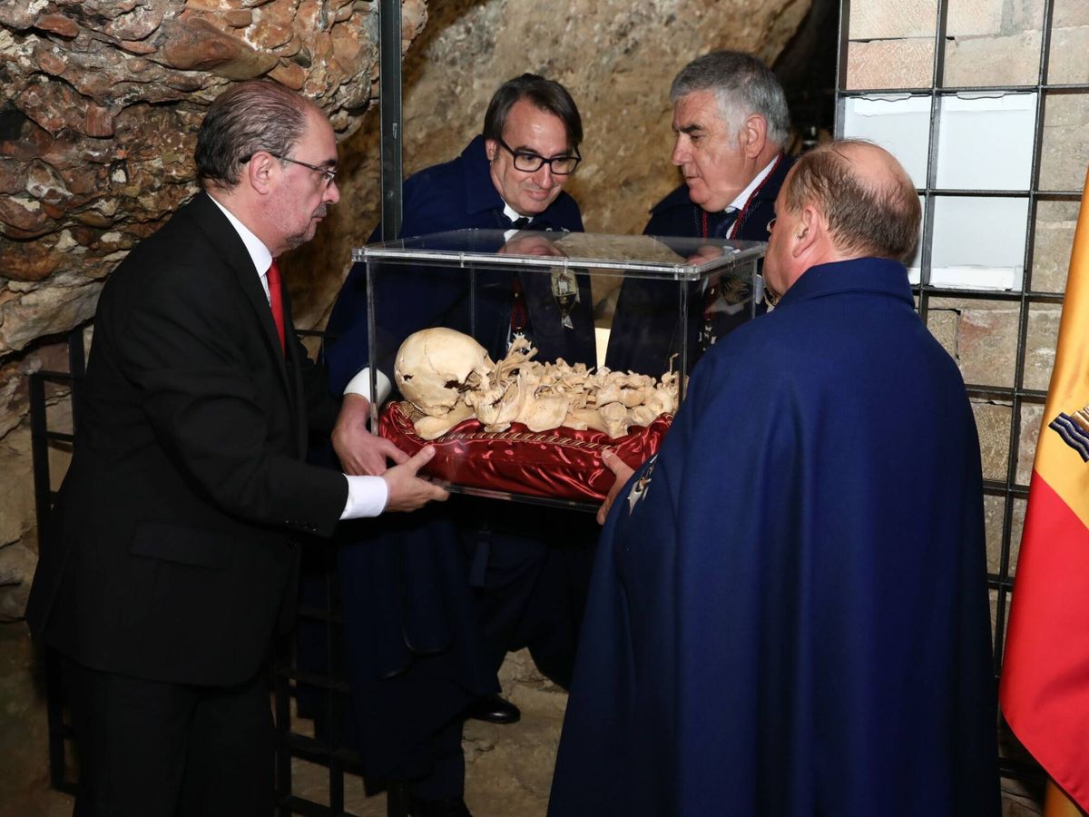 Foto: Javier Lambán, durante el acto de reinhumación en 2018. (Gobierno de Aragón)