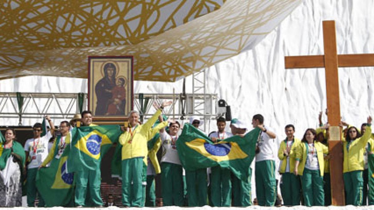 El Papa anuncia que Río de Janeiro será la sede de la próxima JMJ en 2013