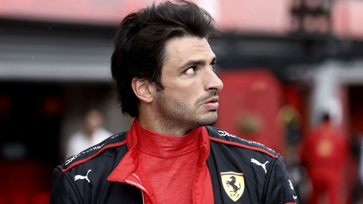 La desesperación de Sainz y el muro de boxes de Ferrari, el más timorato de la Fórmula 1