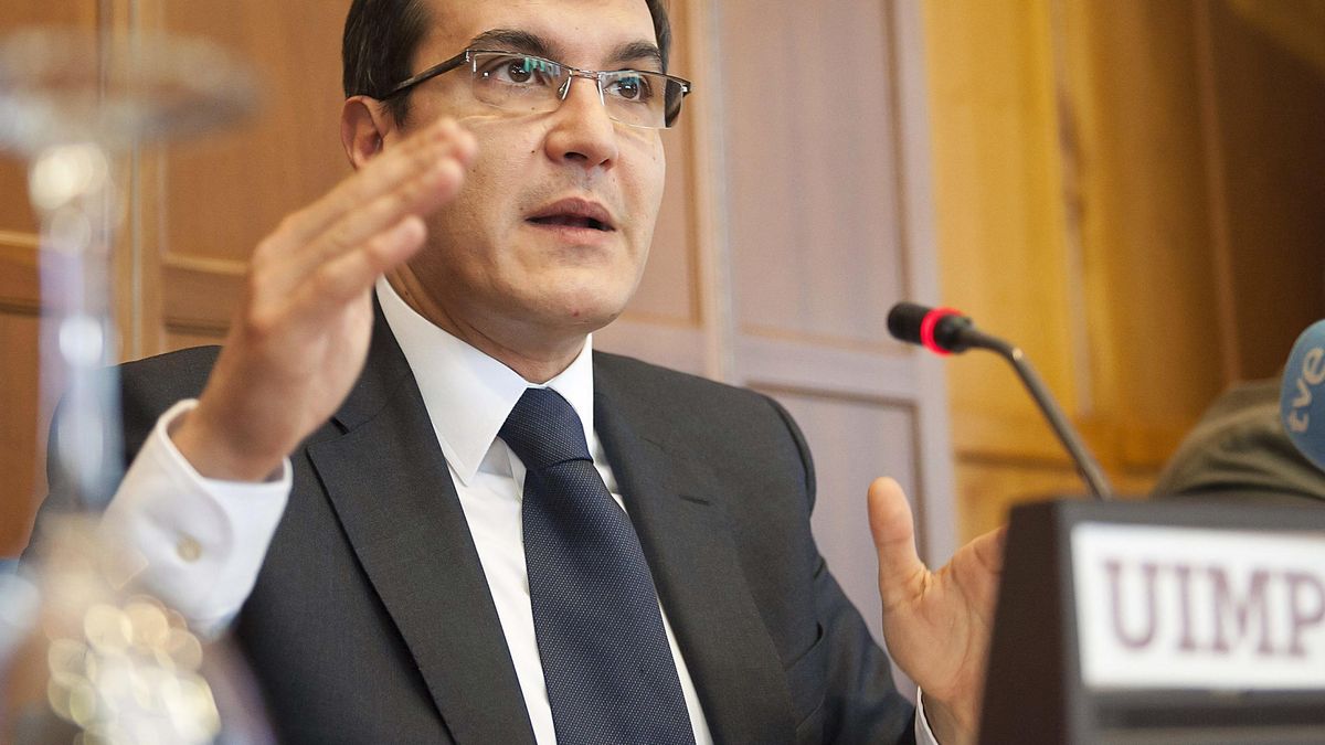 La consultora de comunicación LLYC ficha a José Luis Ayllón, exjefe de gabinete de Rajoy