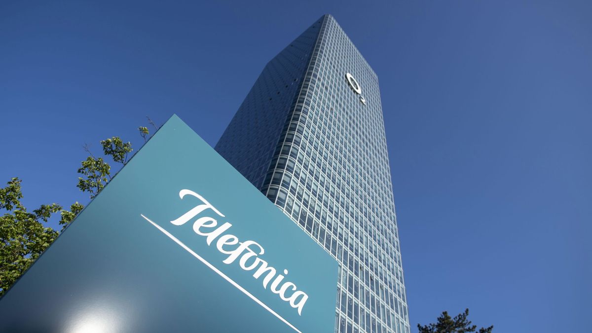 Criteria vuelve a invertir en Telefónica: compra acciones por 950.000 euros