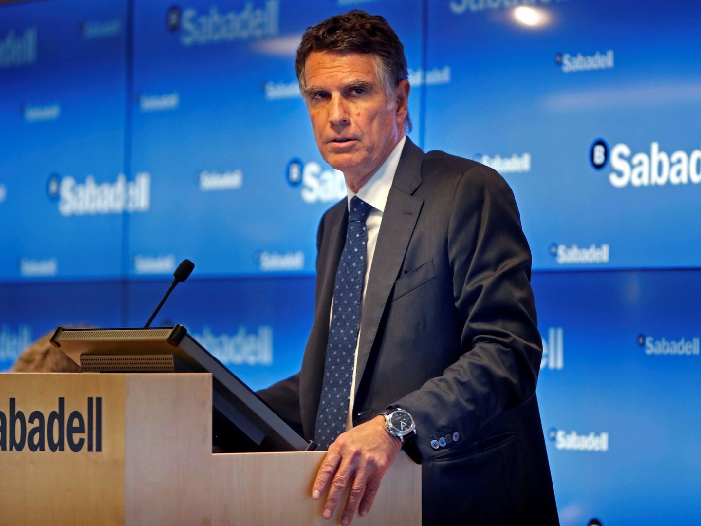 El consejero delegado de Banco Sabadell, Jaume Guardiola, durante la presentación de resultados. (EFE)