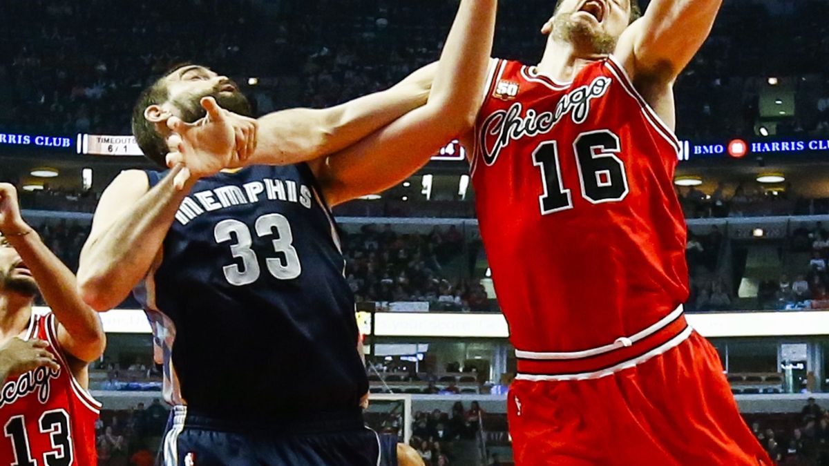 Pau comanda otra victoria de los Bulls sumando un nuevo 'doble-doble' ante su hermano Marc