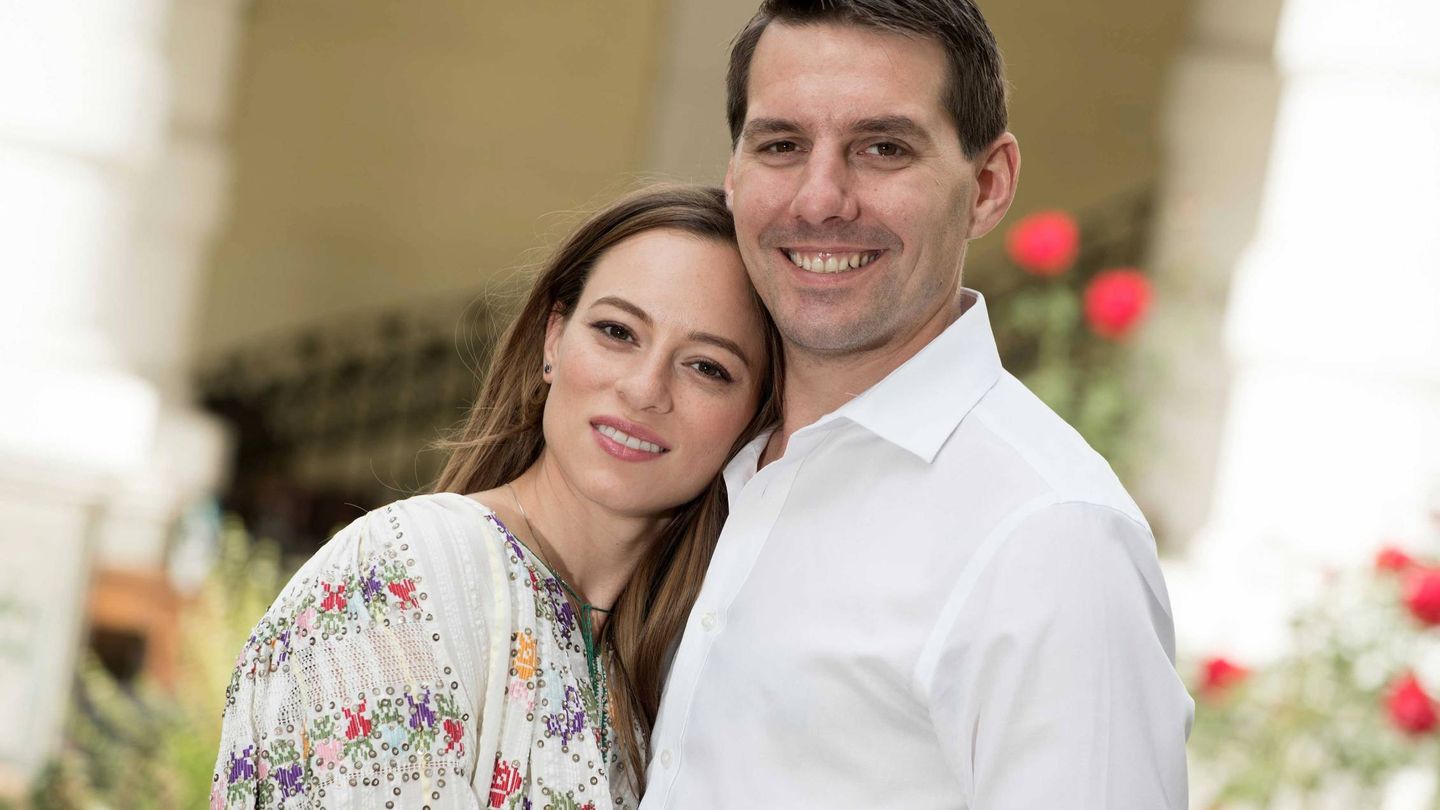 Nicolás de Rumanía y su esposa, Alina Maria Binder. (Cordon Press)