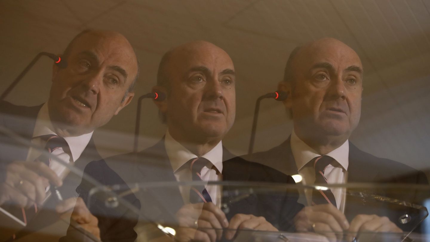 Luis de Guindos, en una reunión del BCE. (EFE)
