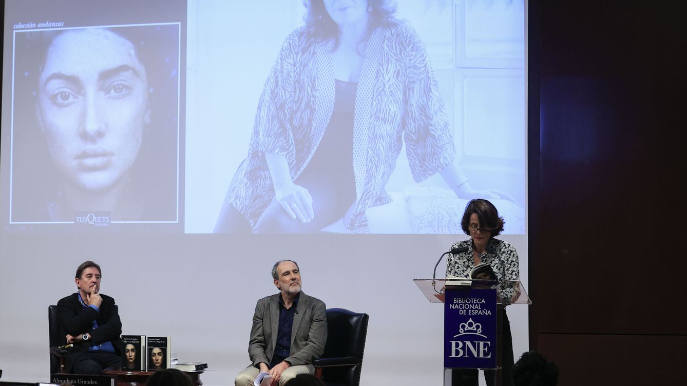 Foto: Presentación de la novela póstuma de Almudena Grandes esta mañana en Madrid (EFE)
