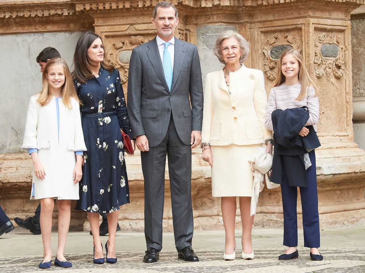Foto: La familia real, tras la misa de Pascua de 2019. (Limited Pictures)