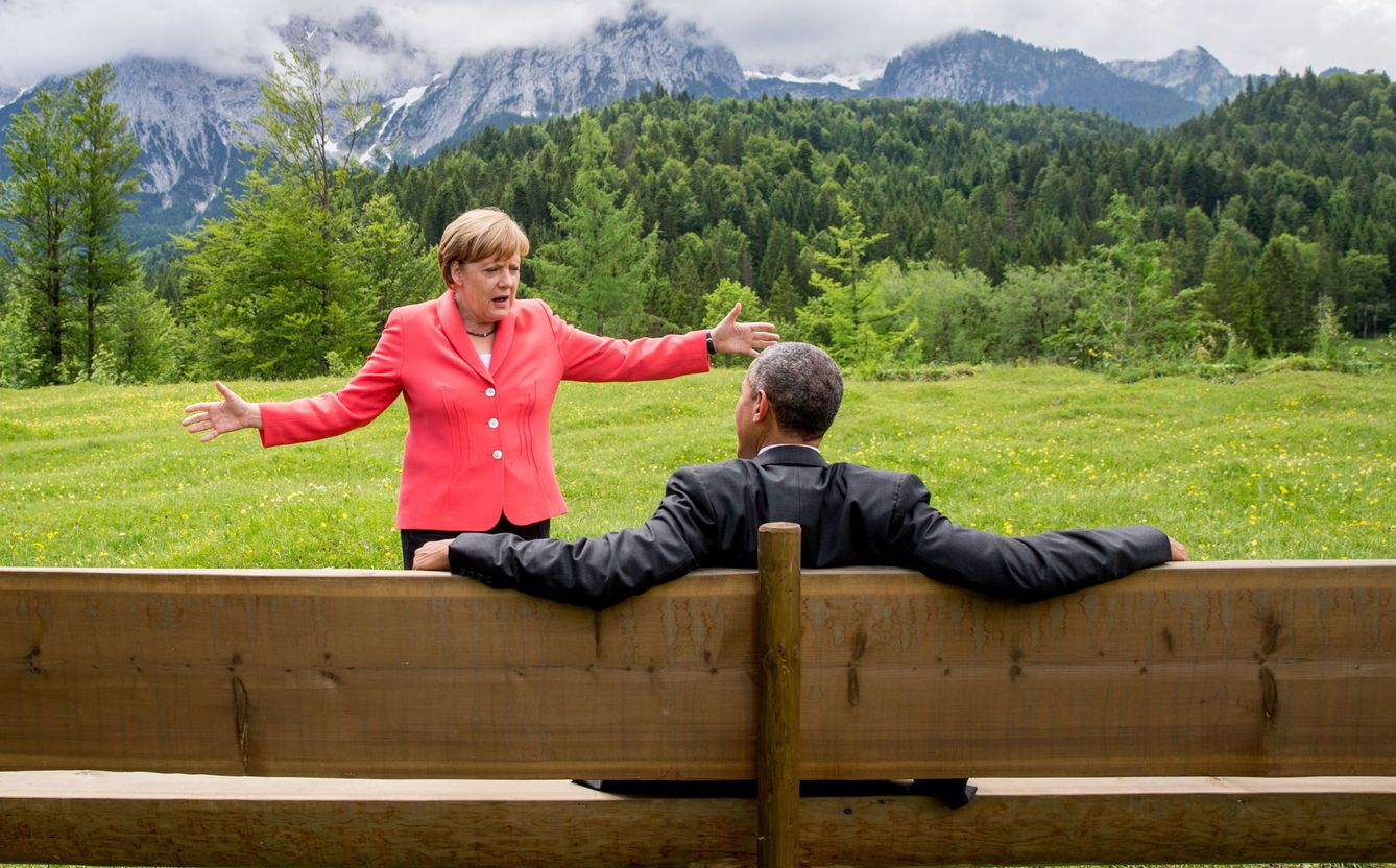 Angela Merkel, con Barack Obama, en una cumbre del G7 celebrada en Elmau, Alemania, en 2015. (EFE)