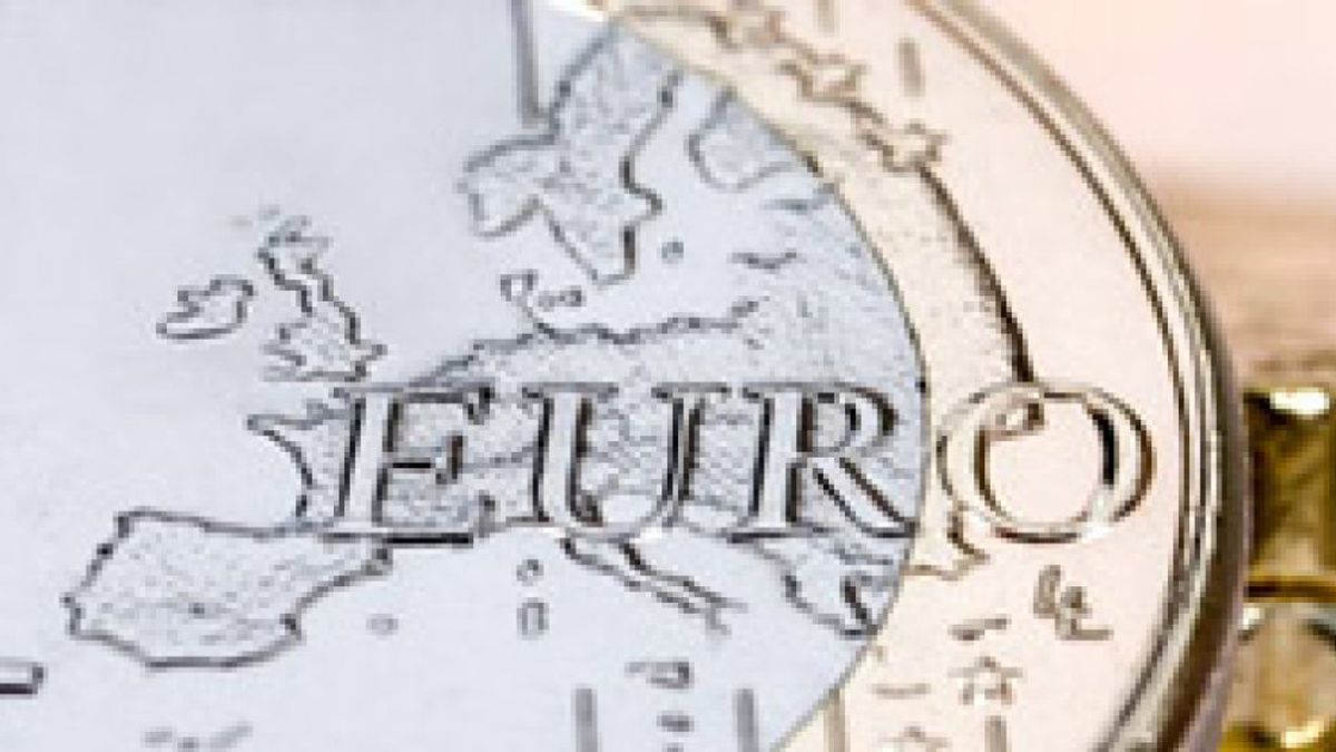 El euro lucha por recuperar los 1,23 dólares