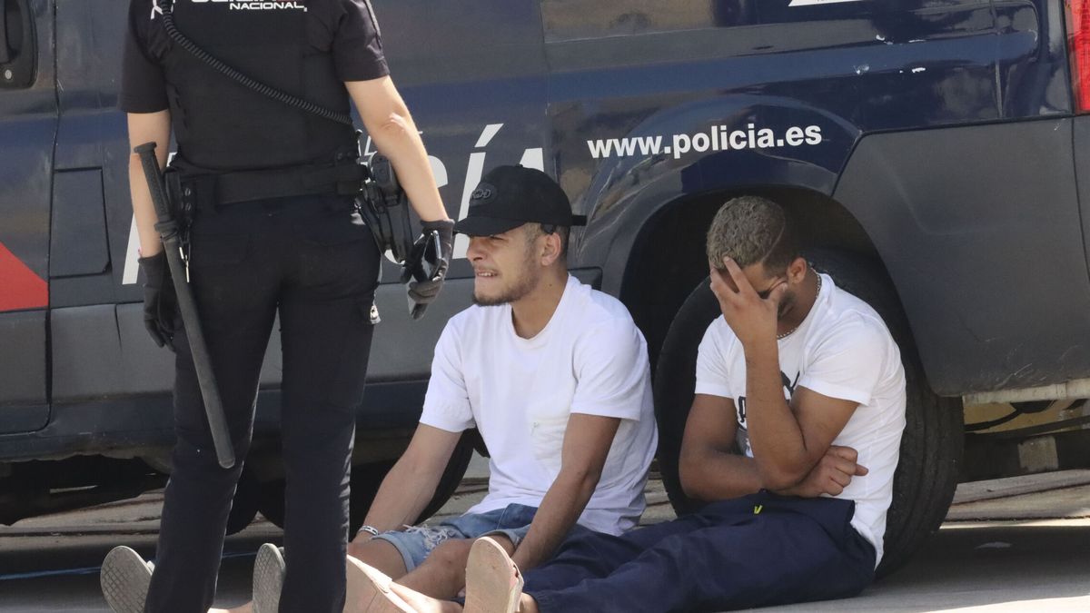 La Operación Fin de Feria termina en Ceuta con 24 migrantes interceptados, la mitad que el año pasado