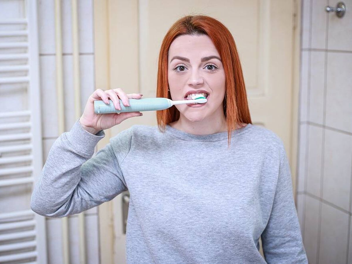 Foto: Cómo elegir los mejores cepillos de dientes eléctricos. (Pixabay)
