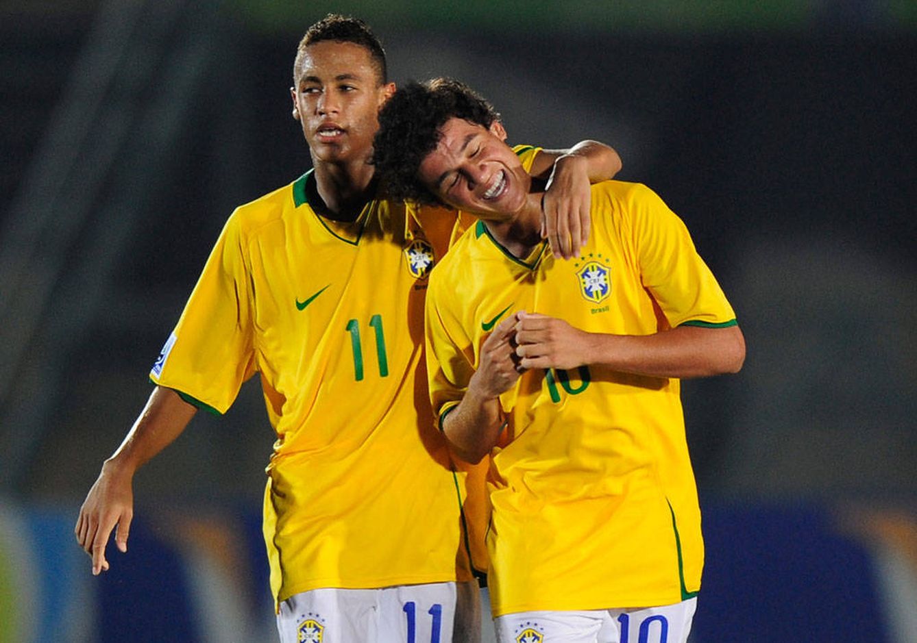 Neymar y Coutinho jugaron juntos el Mundial sub-17 de Nigeria en 2009. (FIFA)