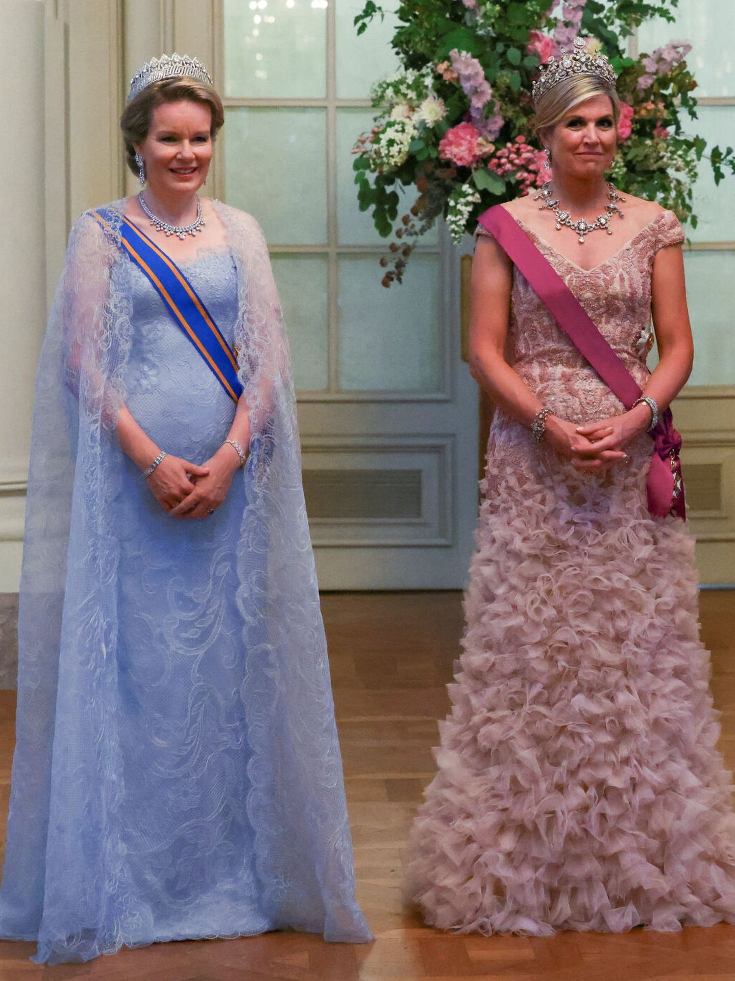 Máxima de Holanda y Matilde de Bélgica. (Reuters)