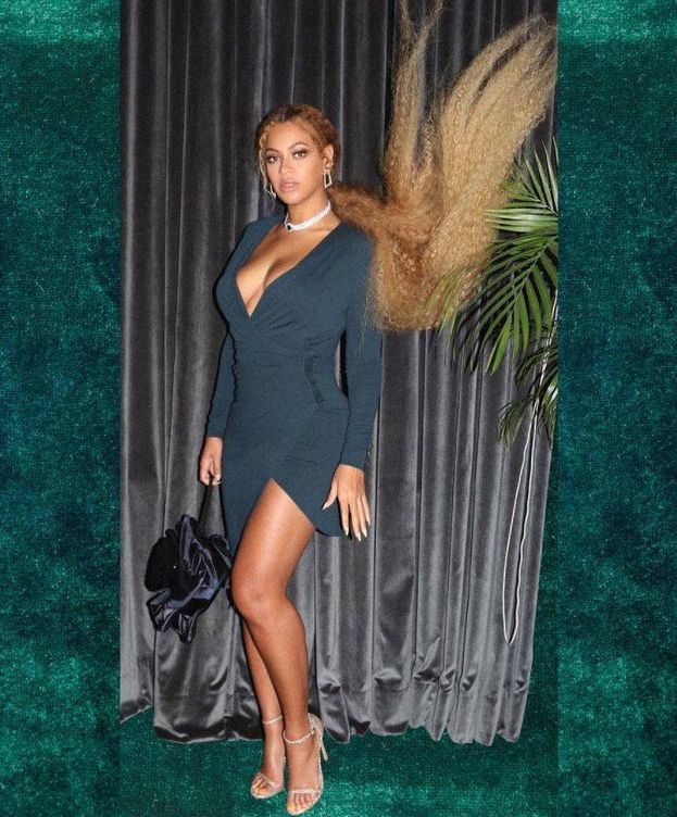 Foto: Beyoncé con su comentado modelito en la boda de Serena Williams. (Instagram)