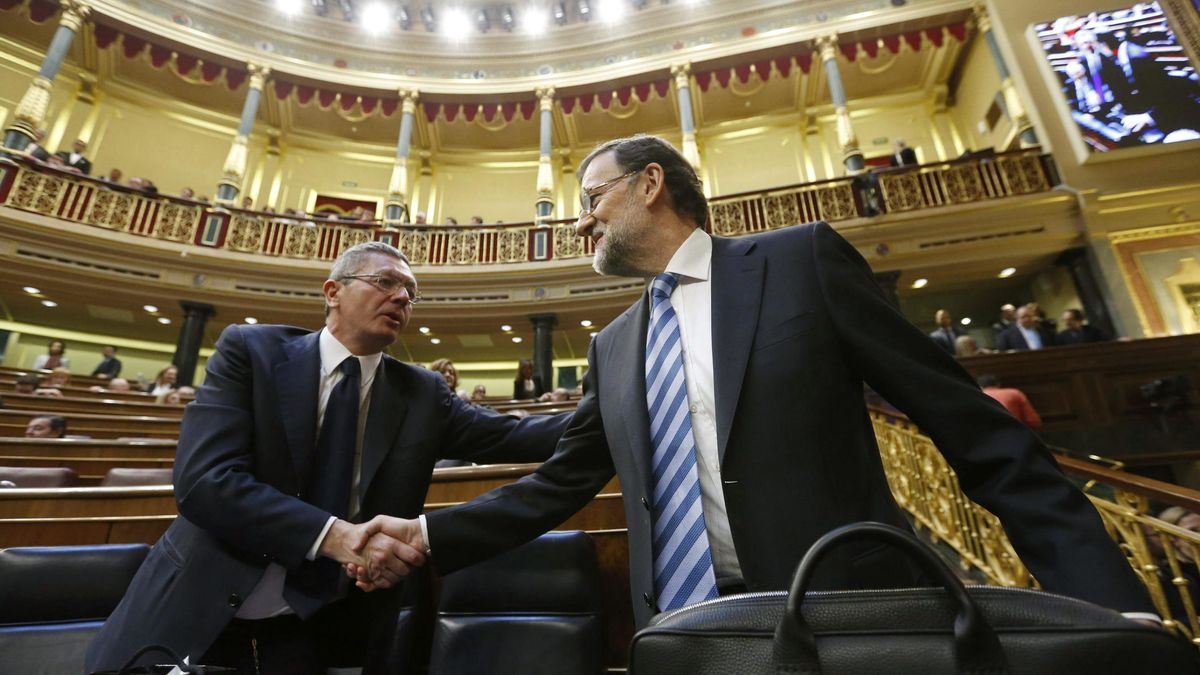 Rajoy se carga el PP