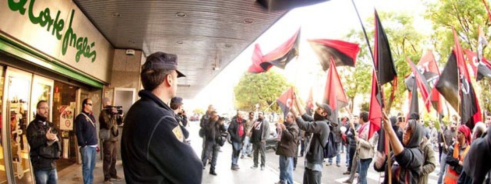 Foto: Inditex, Mercadona o El Corte Inglés pasan por encima de la huelga