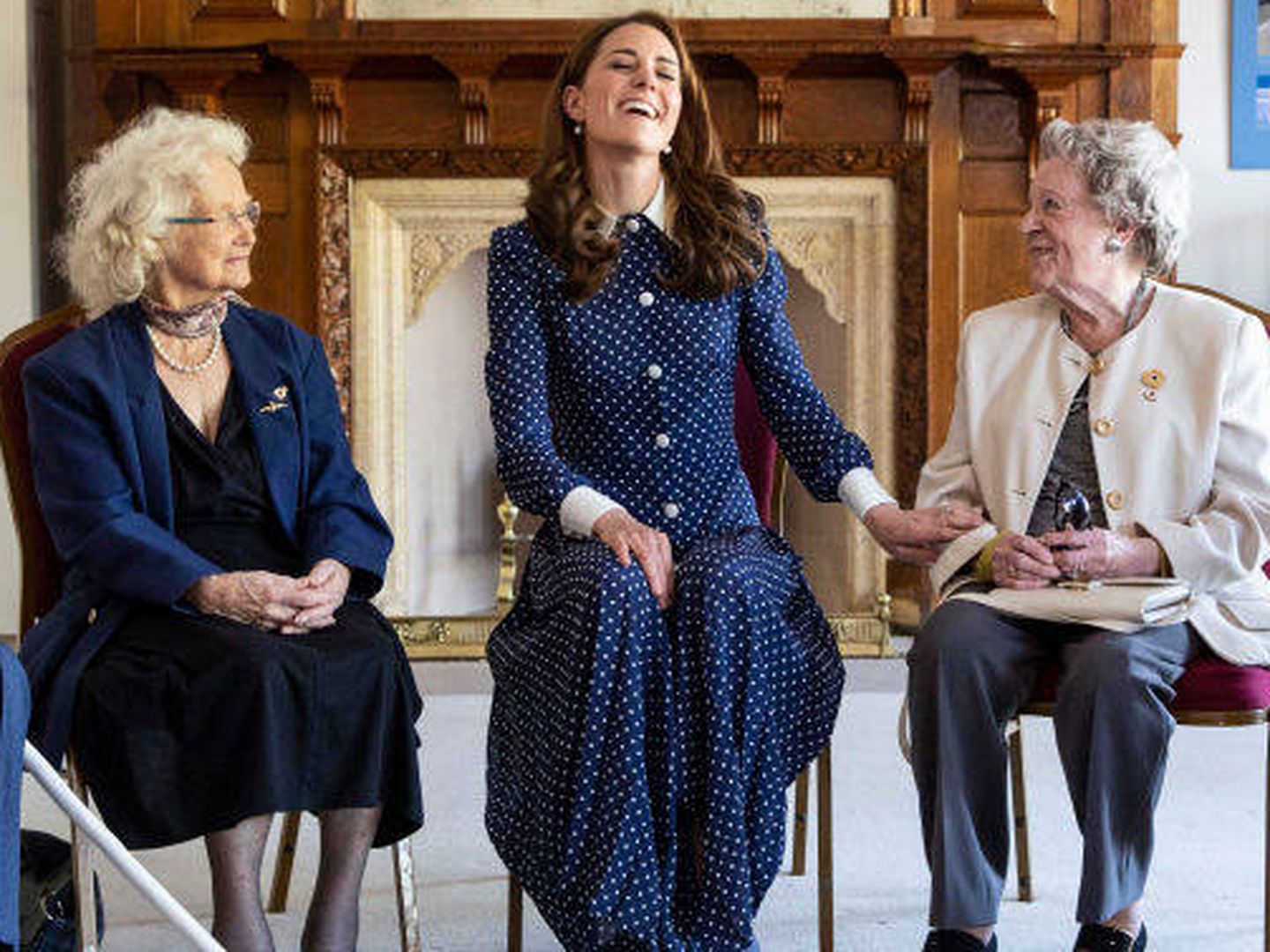 Kate Middleton visitando el Bletchley Park  en el aniversario del D-Day Exhibition. (Getty)