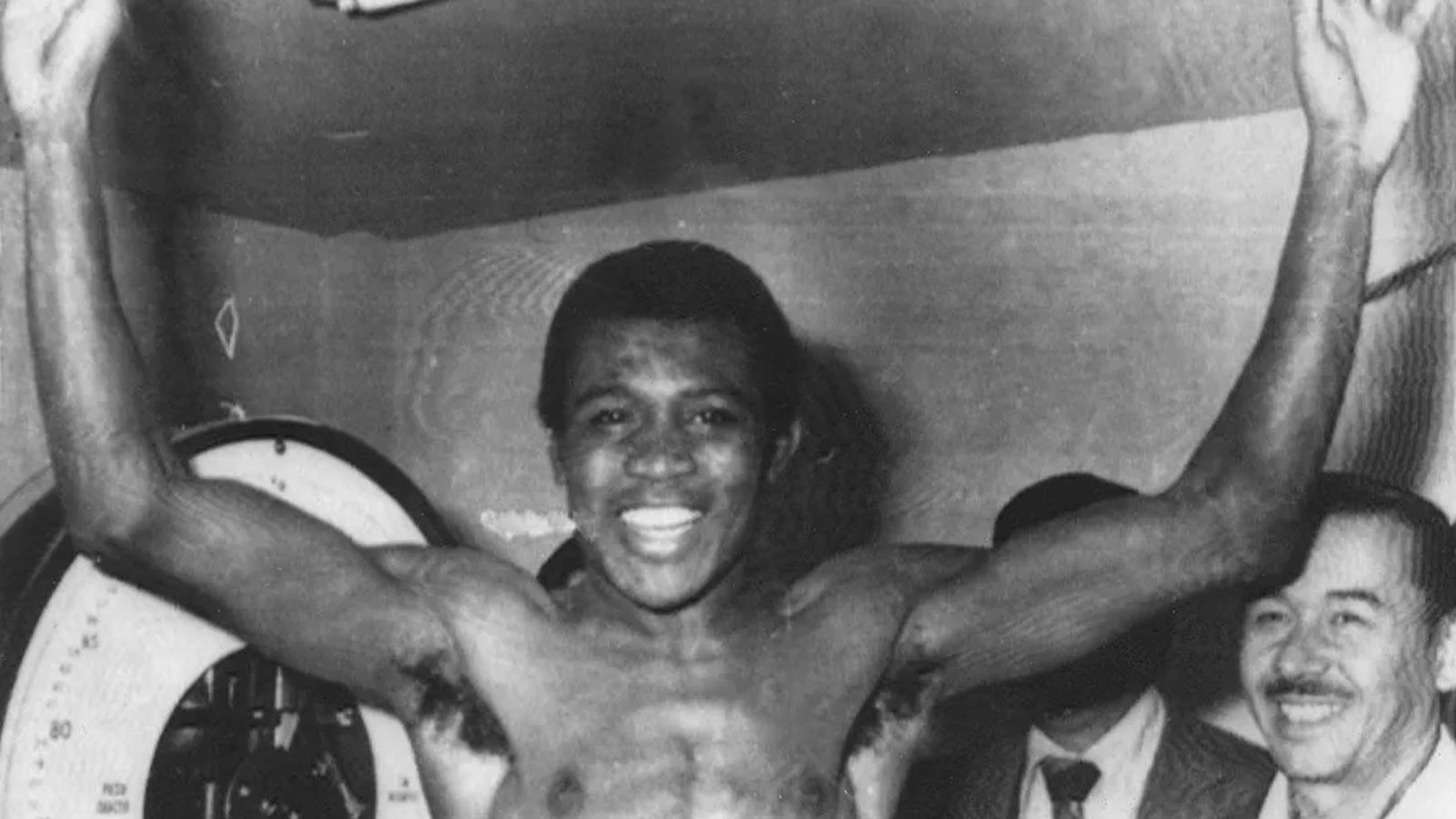 Muere José Legrá, campeón del mundo y leyenda del boxeo español, a los 83 años