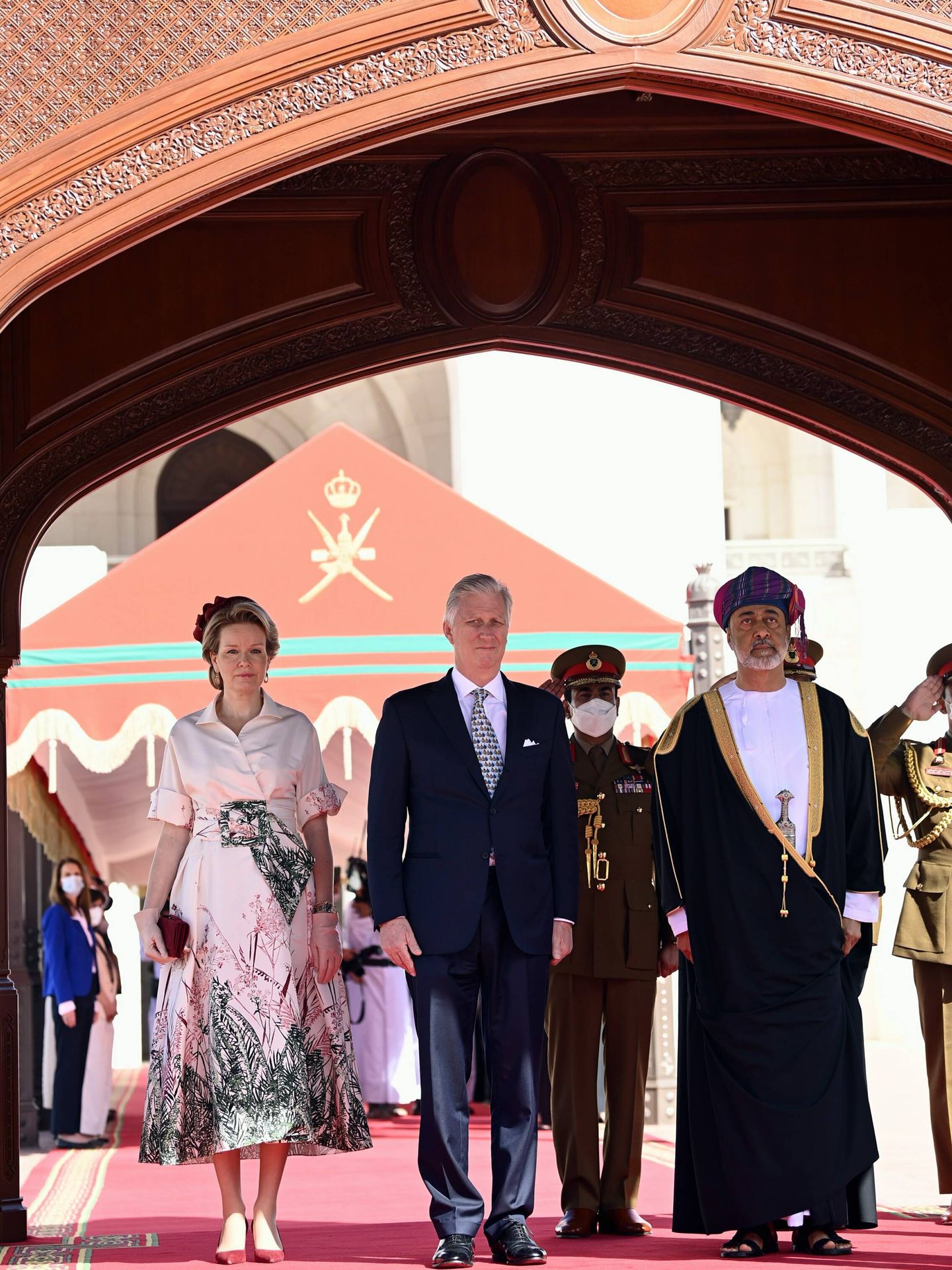 Matilde y Felipe, en el palacio de Al Alam. (Cordon Press/Didier Lebrun)