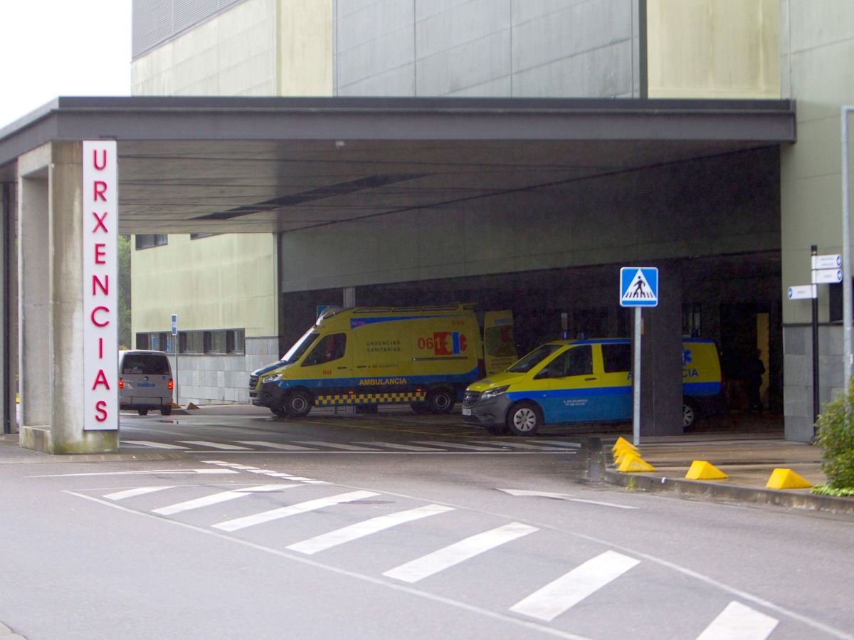Foto: Vista de la entrada de Urgencias del hospital Álvaro Cunqueiro de Vigo. Foto: Efe