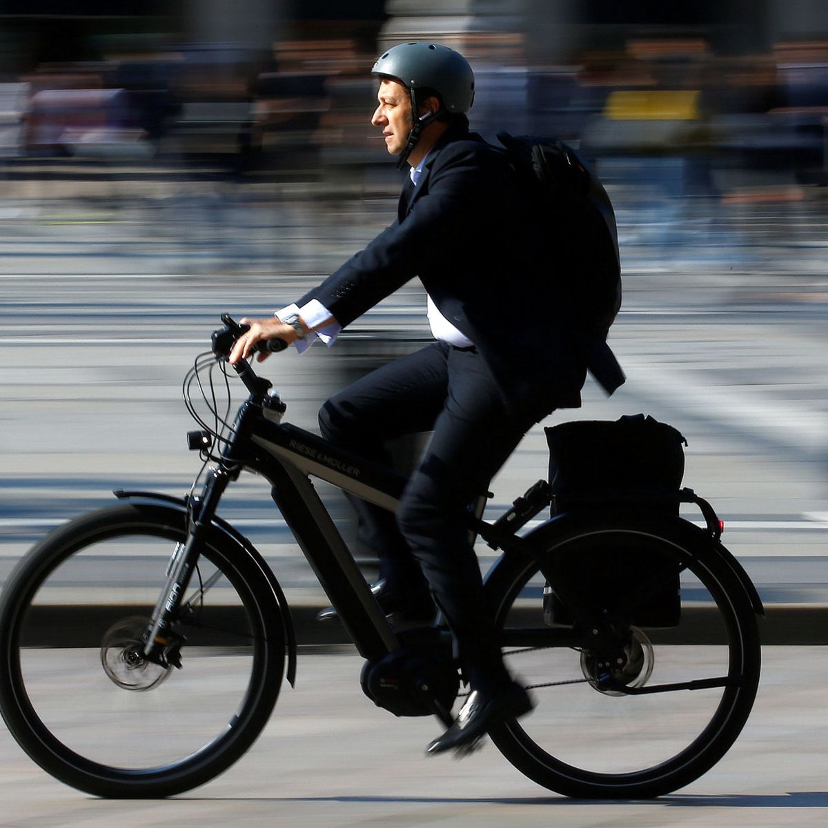 21 accesorios y gadgets de seguridad para moverte con tu bici por la ciudad