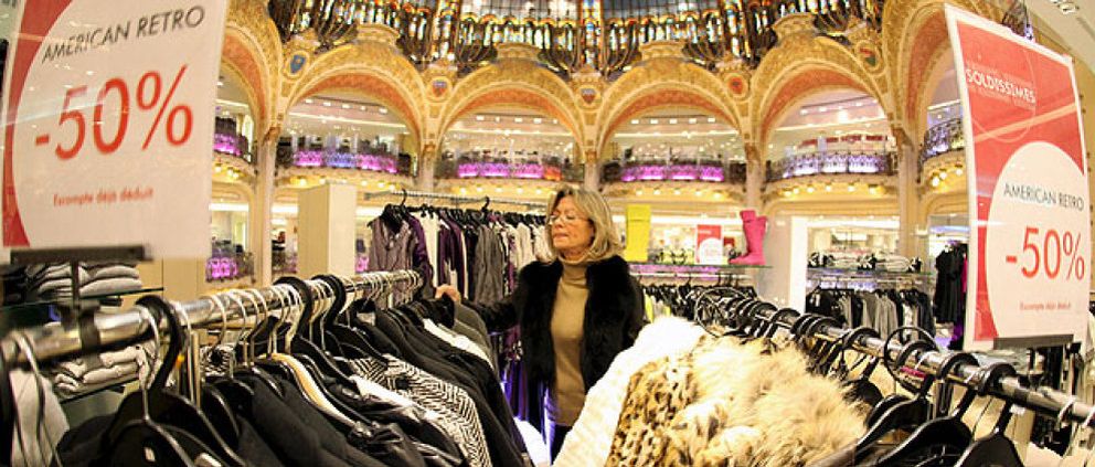 Foto: París brilla más con las rebajas de moda