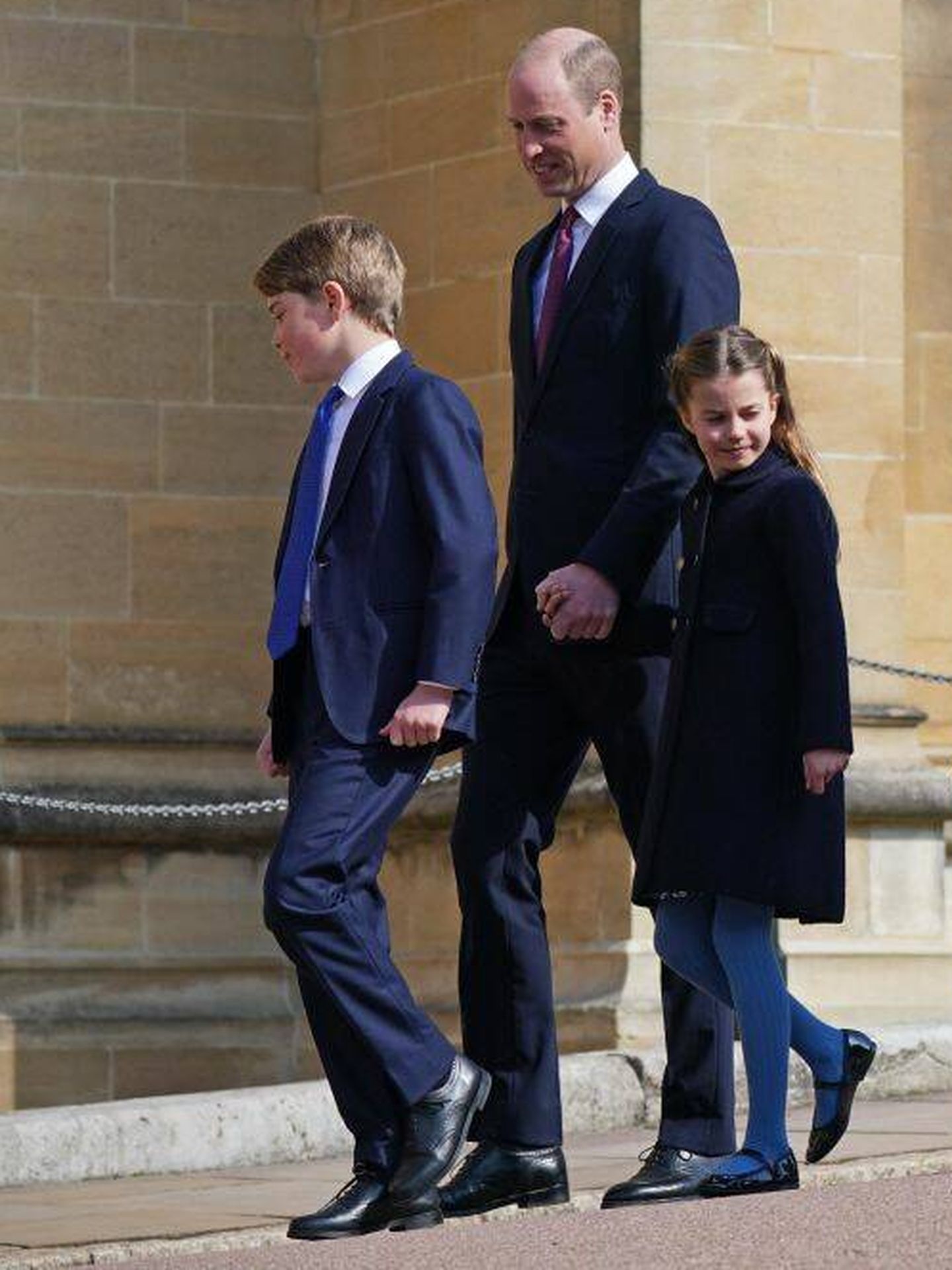 El príncipe Guillermo, con sus hijos Charlotte y George en el Domingo de Pascua. (WPA Pool/Getty/Yui Mok)