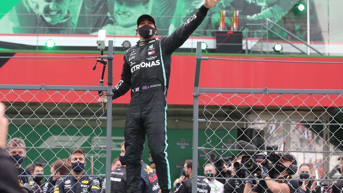 Fórmula 1: Hamilton gana y Sainz acaba 6º tras firmar una salida para el recuerdo