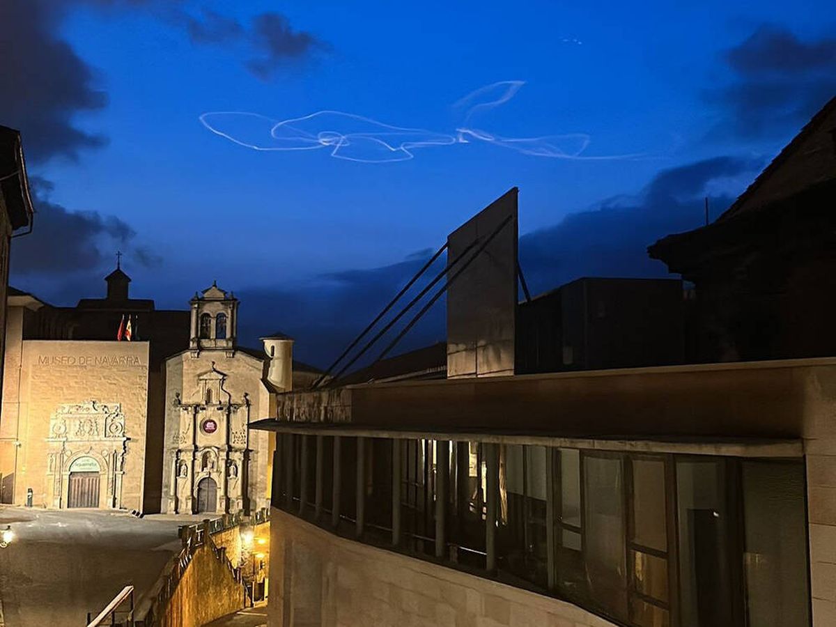 Foto: Estas extrañas marcas se han visto en el cielo desde España y Francia, pero todo tiene una explicación (Twitter: @Armeteo)