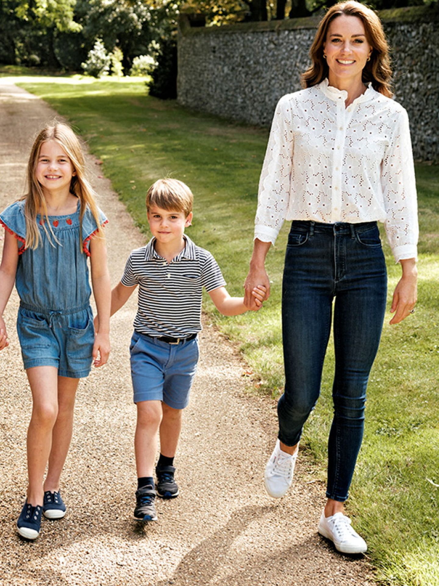 Kate Middleton con Charlotte y Louis. (Matt Portoeus)