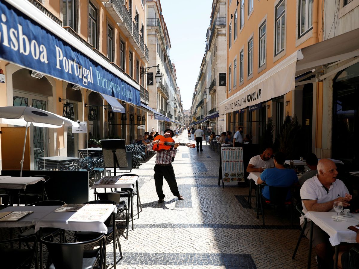 Foto: Calles en Lisboa, este 23 de junio. (Reuters)