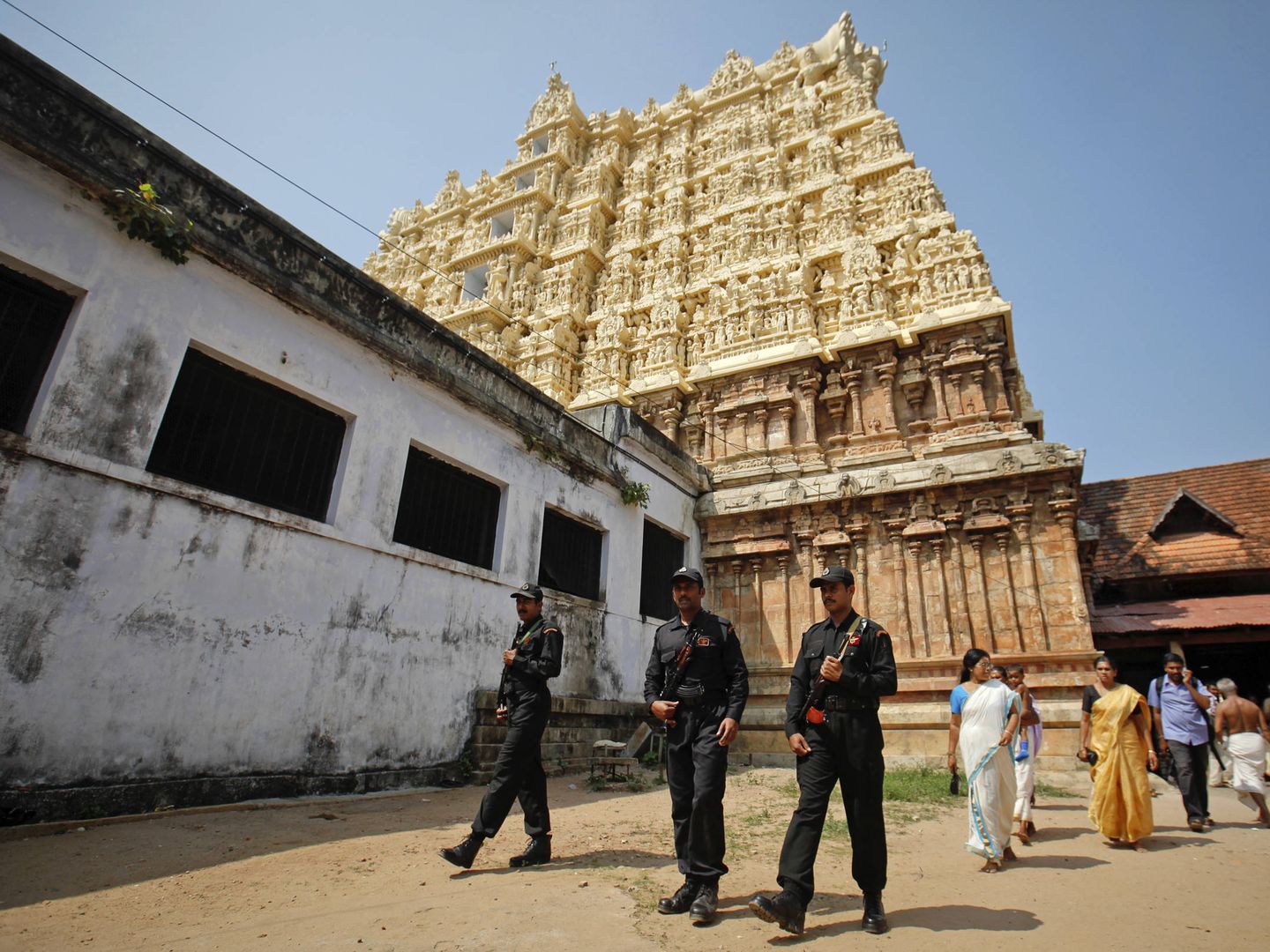 El templo hoy es uno de los lugares mejor custodiados del país. (Reuters)