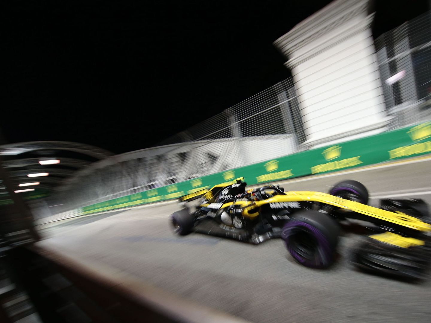 Carlos Sainz durante el Gran Premio de Singapur. (EFE)