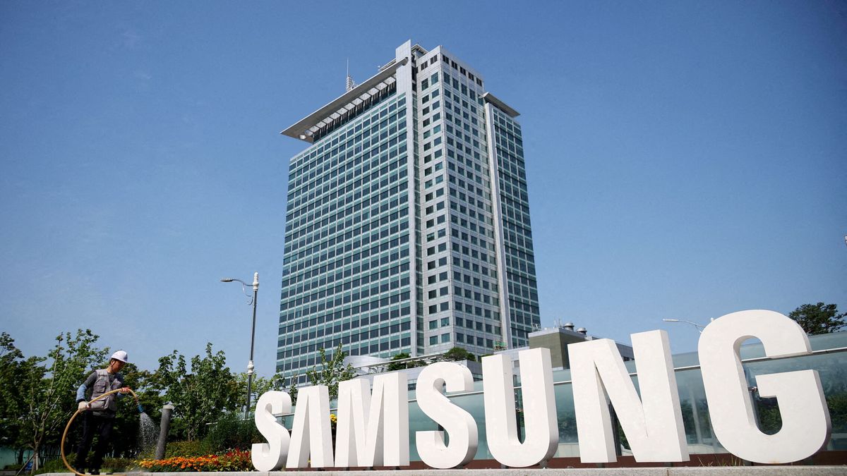 Samsung obliga a sus ejecutivos a trabajar los sábados para “elevar la sensación de crisis”