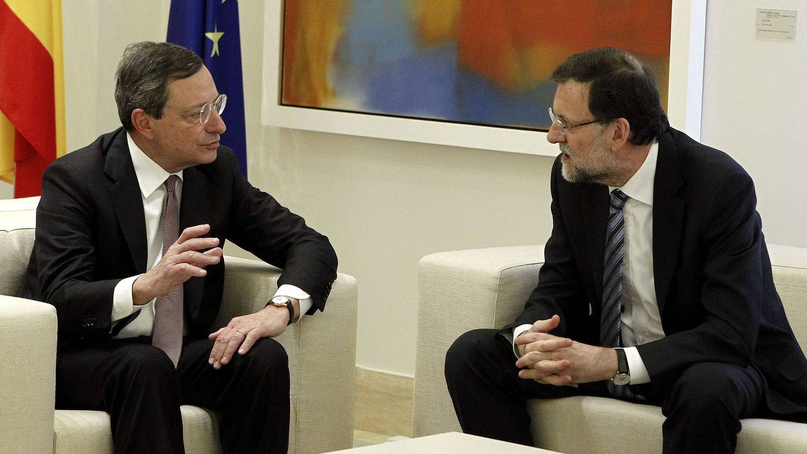 Foto: El presidente del Gobierno, Mariano Rajoy (d) y el presidente del Banco Central Europeo, Mario Draghi (Efe)