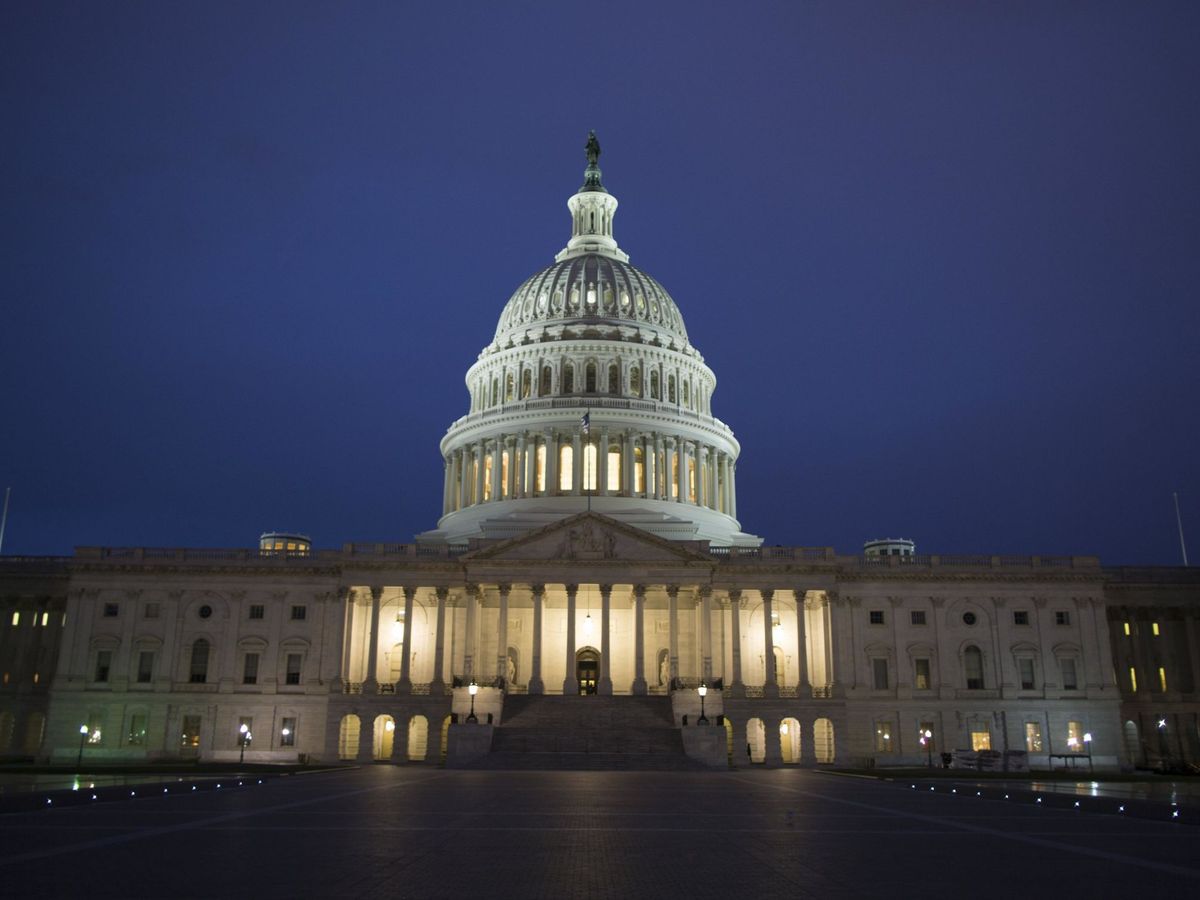 Foto: Fachada del edificio del Capitolio en Washington DC. (EFE/Michael Reynolds)