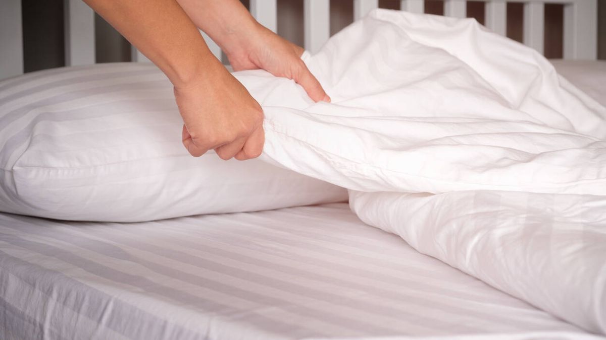 El sencillo truco para lavar sábanas y edredones sin que se arruguen: no tendrás que volver a planchar