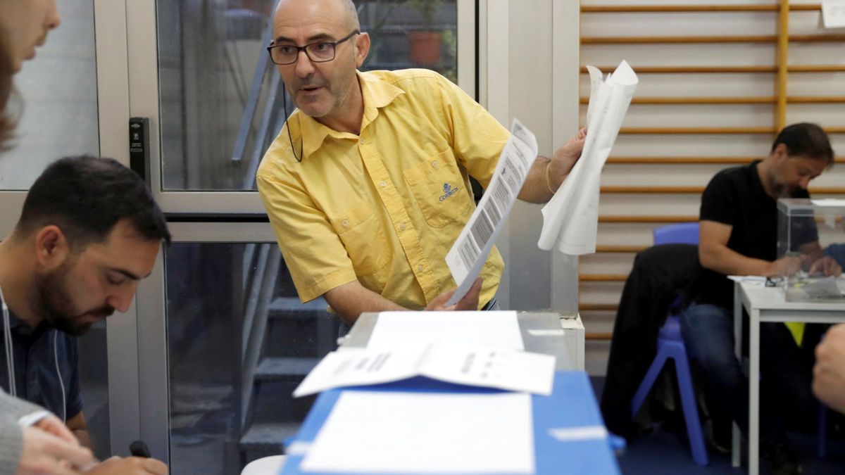 El voto por correo para los comicios del 10-N cae un 26% respecto a las elecciones de abril