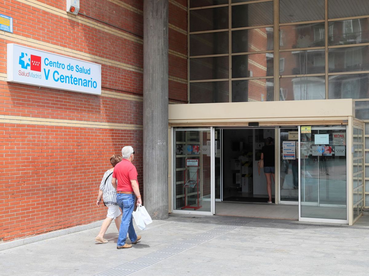 Foto: Cierra un centro de salud de la comunidad de madrid tras un brote de covid