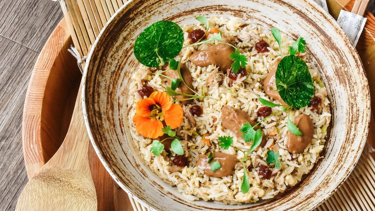 ¿Es cierto que debemos evitar el arroz y la pasta para cenar si queremos adelgazar?