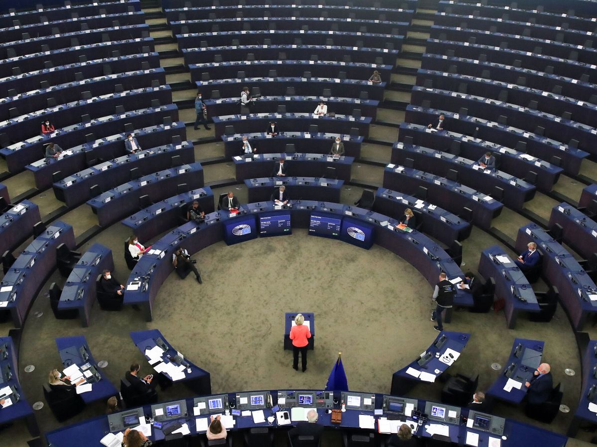 Foto: La presidenta de la Comisión Europea, Ursula von der Leyen, en el Parlamento Europeo en Estrasburgo, Francia. (Reuters) 