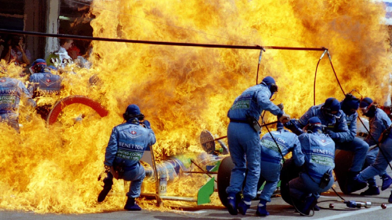 Foto: El coche de Jas Verstappen en GP de Alemania de 1994 (Reuters).