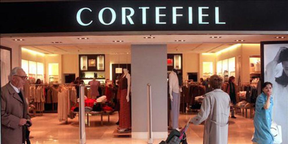 Foto: Cortefiel renegocia por tercera vez su deuda de 1.385 millones por la crisis del consumo