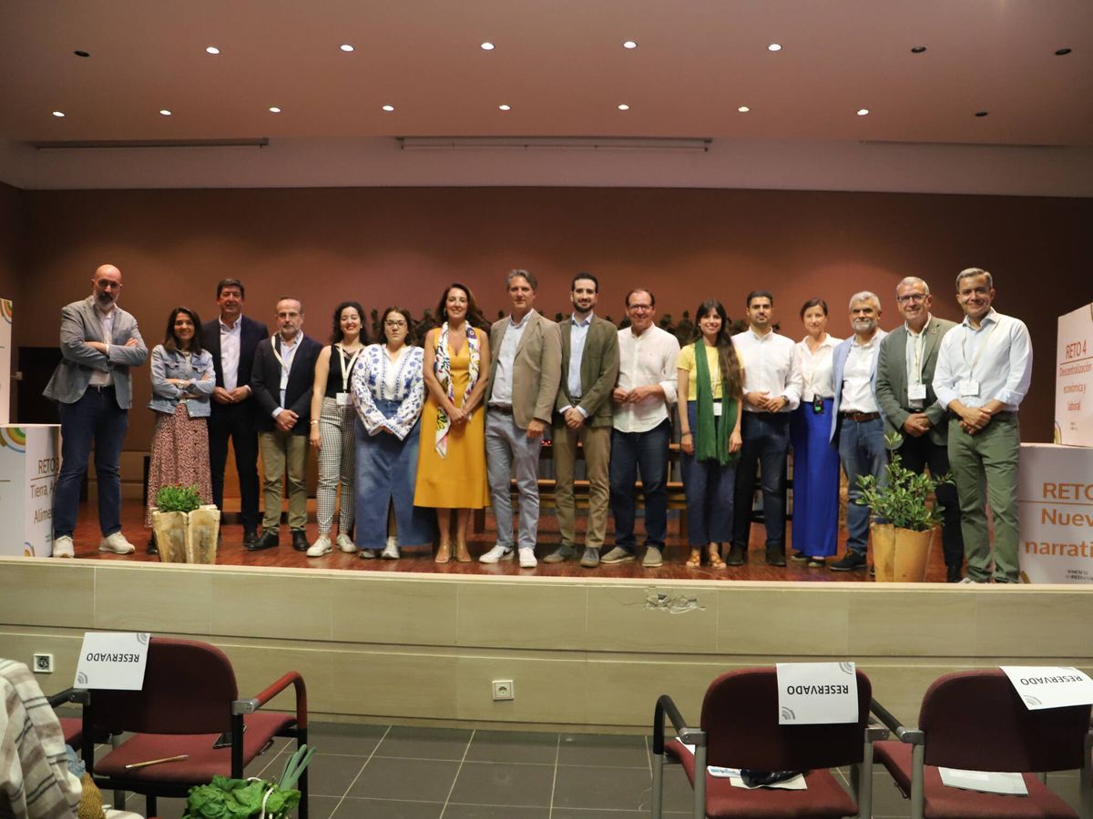 Foto: Los participantes de la primera jornada del Foro NESI, en Mollina (Málaga). (Fundación Foro NESI)