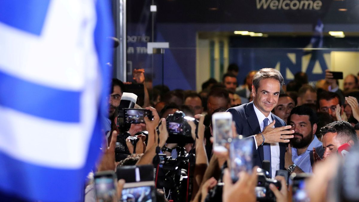 Grecia apuesta por los tecnócratas para no volver a asustar a Europa