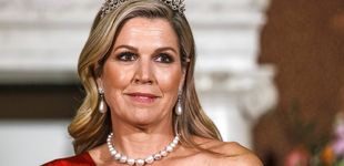 Post de A la espera de Letizia: los vestidos de gala y tiaras que la reina Máxima ha llevado en las otras visitas de Estado a Holanda