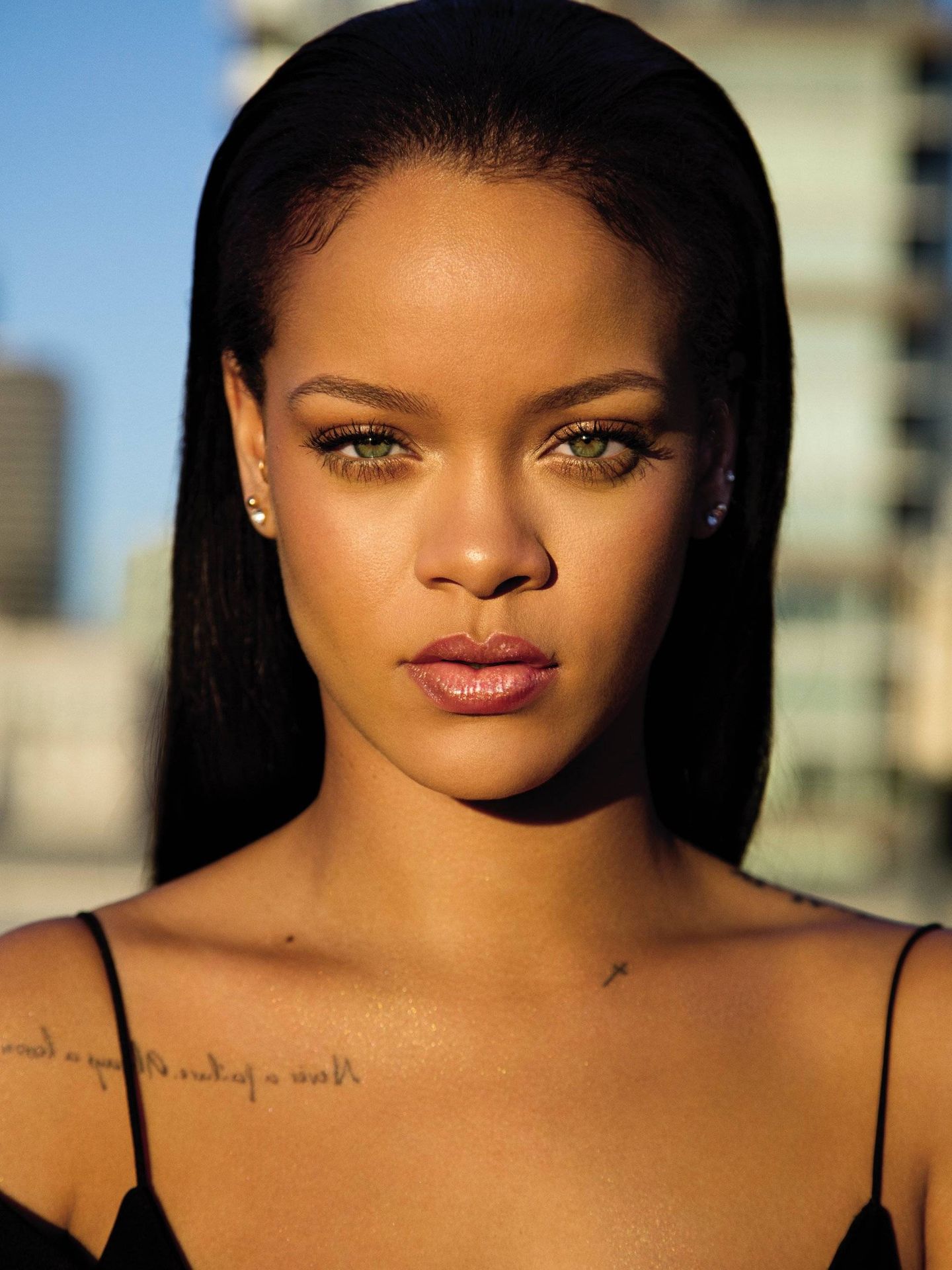 Rihanna para Fenty Beauty.