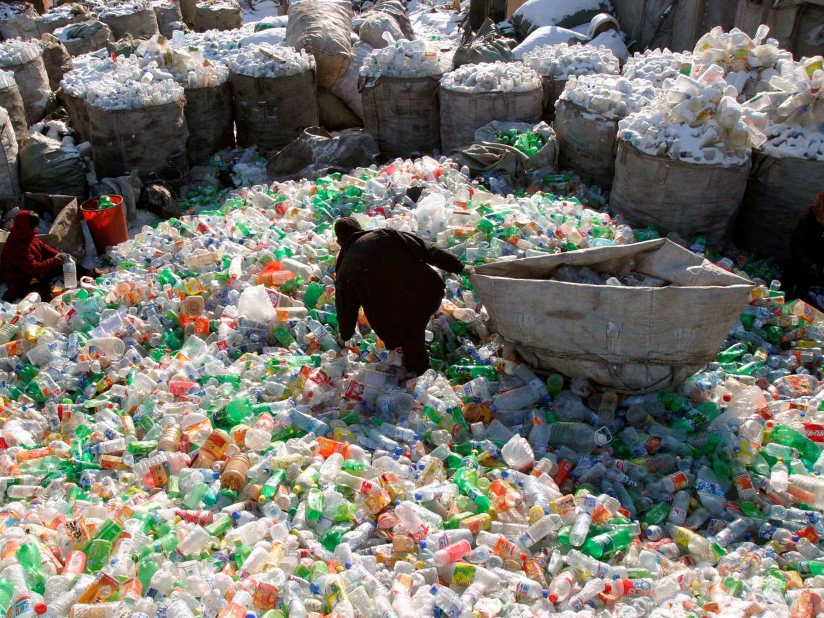 Foto: Acumulación de plásticos en el norte de China. (EFE/Weitao Tian)
