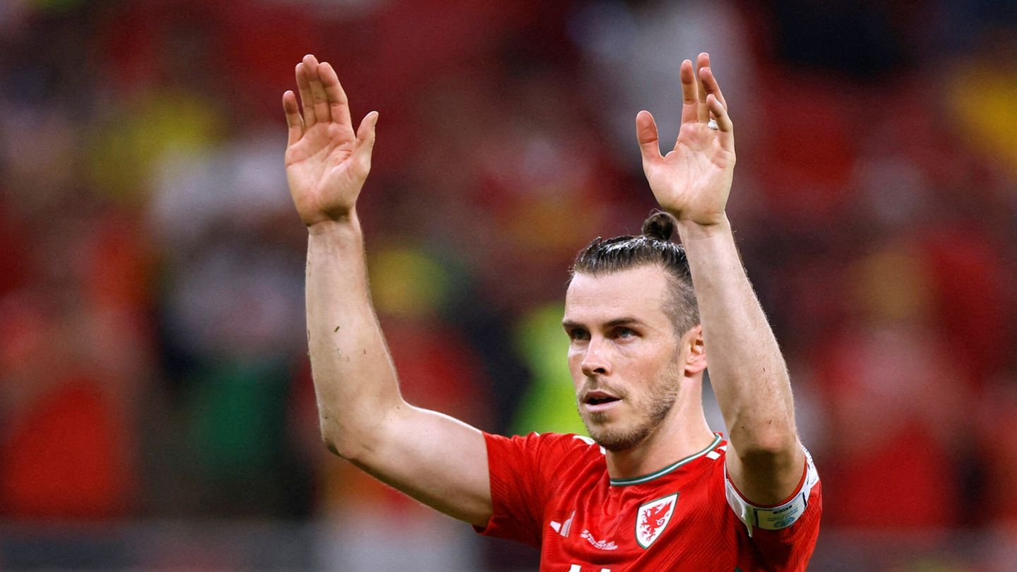 Bale se ha mostrado especialmente cariñoso con Gales. (Reuters/John Sibley)